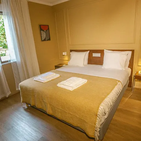 Fly House 3* Distrito de Faro