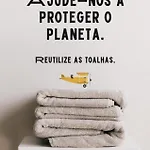 Πανσιόν Fly House Φάρο