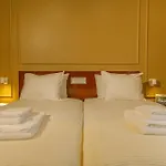 Fly House Guest house