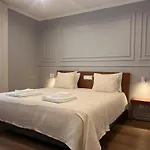 Fly House 3* Φάρο