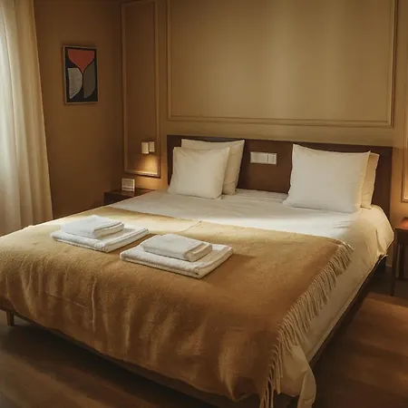 Fly House 3* Фару