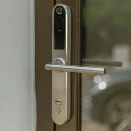 Fly House بيت ضيافة فارو