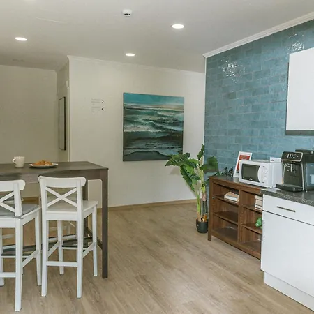 Fly House 3* فارو