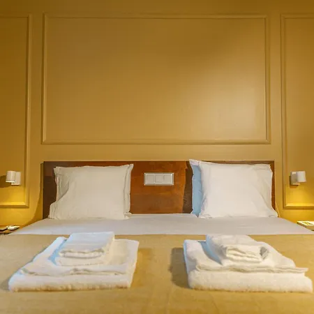 Fly House Гостевой дом Фару