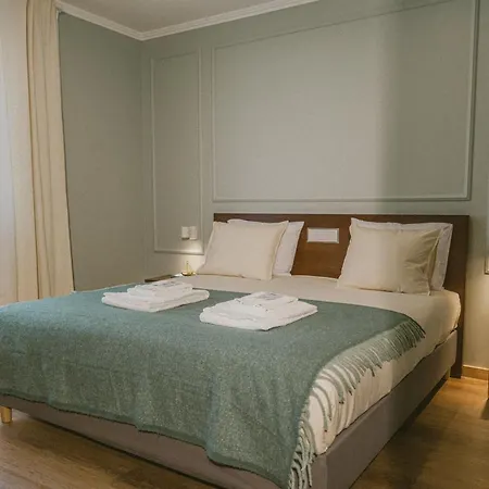 Fly House Гостевой дом Фару