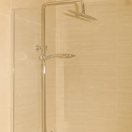 Fly House بيت ضيافة