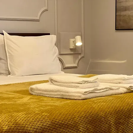 Fly House 3* Distrito de Faro